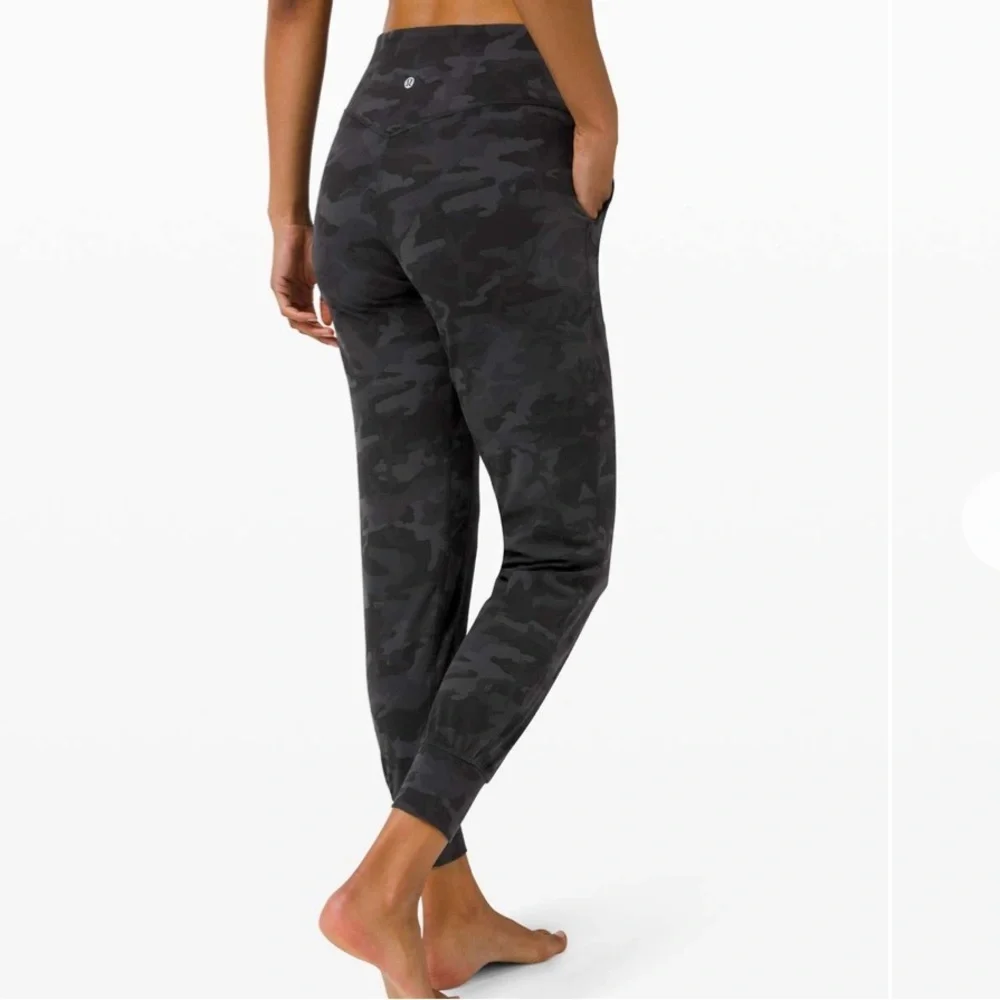 Lululemon align Camouflage Joggers